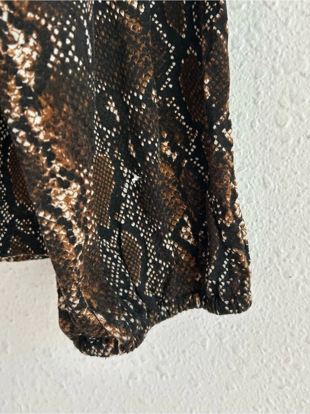 MICHAEL Michael Kors Snake Print Blouse Women's Size 2X Brown Black Draped Neck